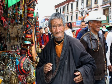 Tibet Tour via Everest day camp